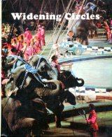 【洋書絵本　Widening Circles】